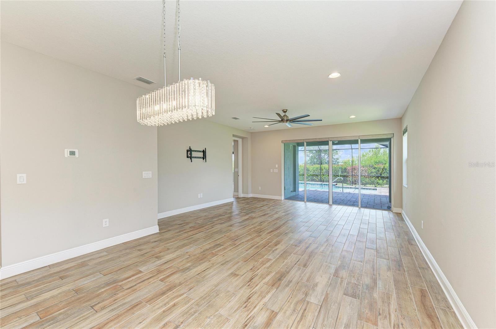WORTHINGTON PH 2 - Residential Lease