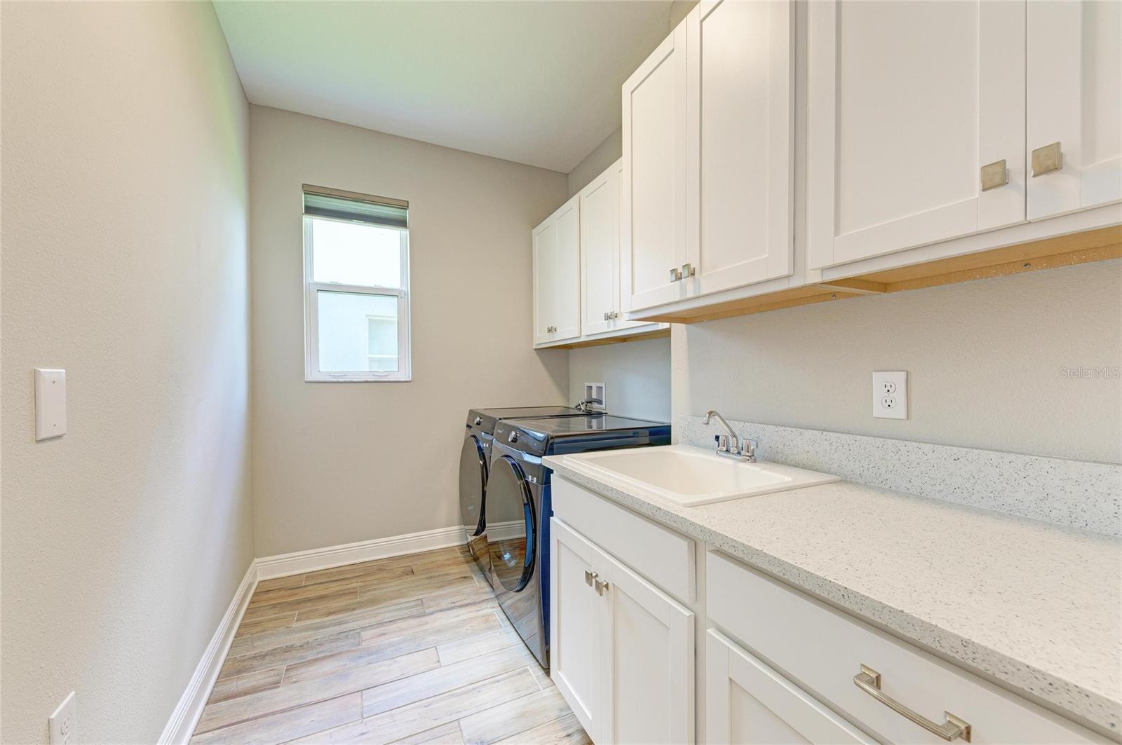 WORTHINGTON PH 2 - Residential Lease