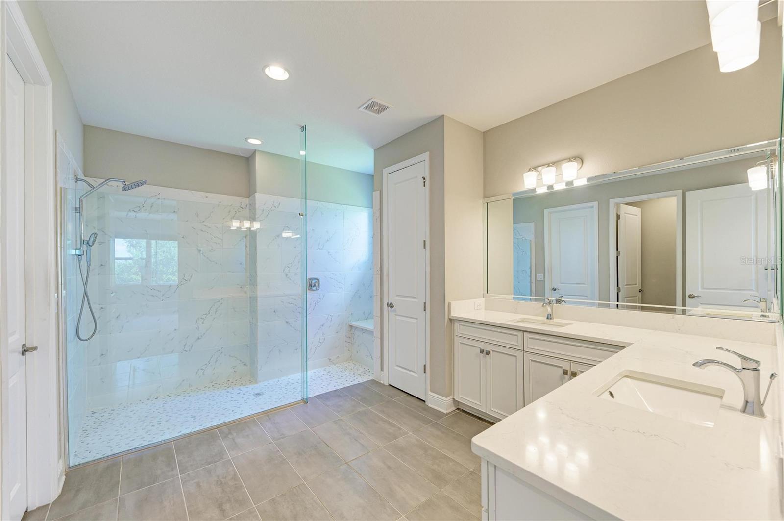 WORTHINGTON PH 2 - Residential Lease