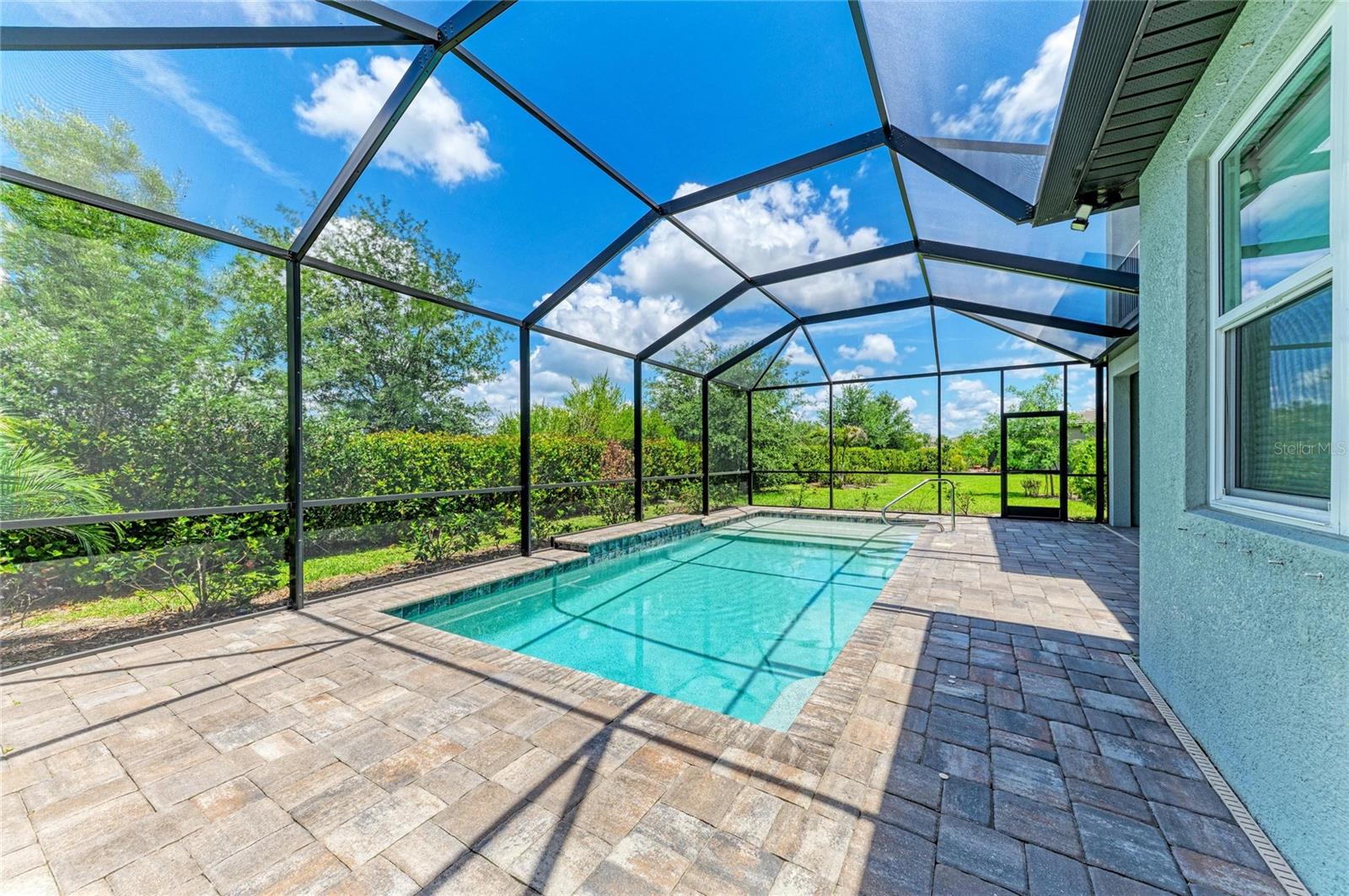 WORTHINGTON PH 2 - Residential Lease