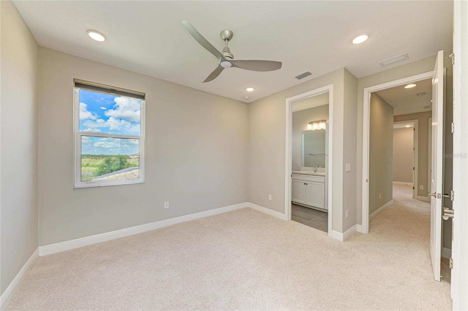 WORTHINGTON PH 2 - Residential Lease
