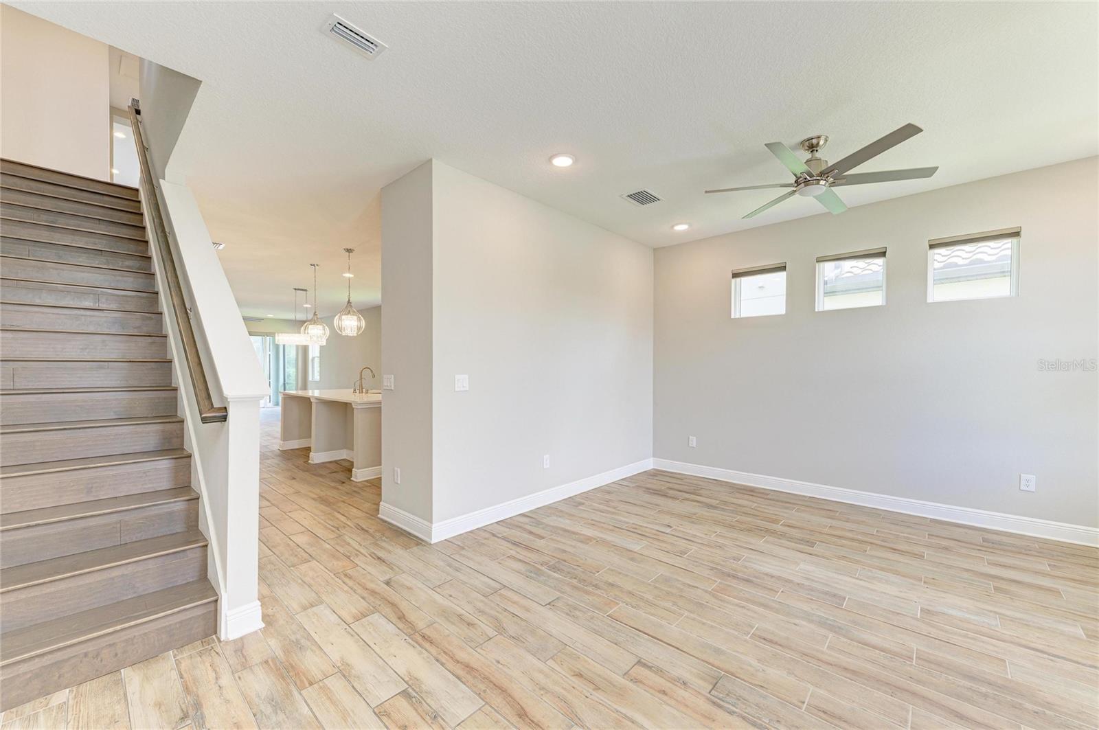 WORTHINGTON PH 2 - Residential Lease