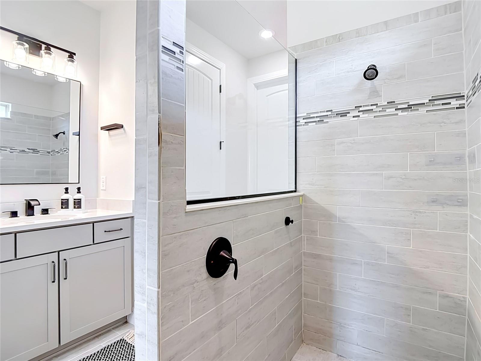 EPPERSON RANCH SOUTH PH 3B & 3 - Residential