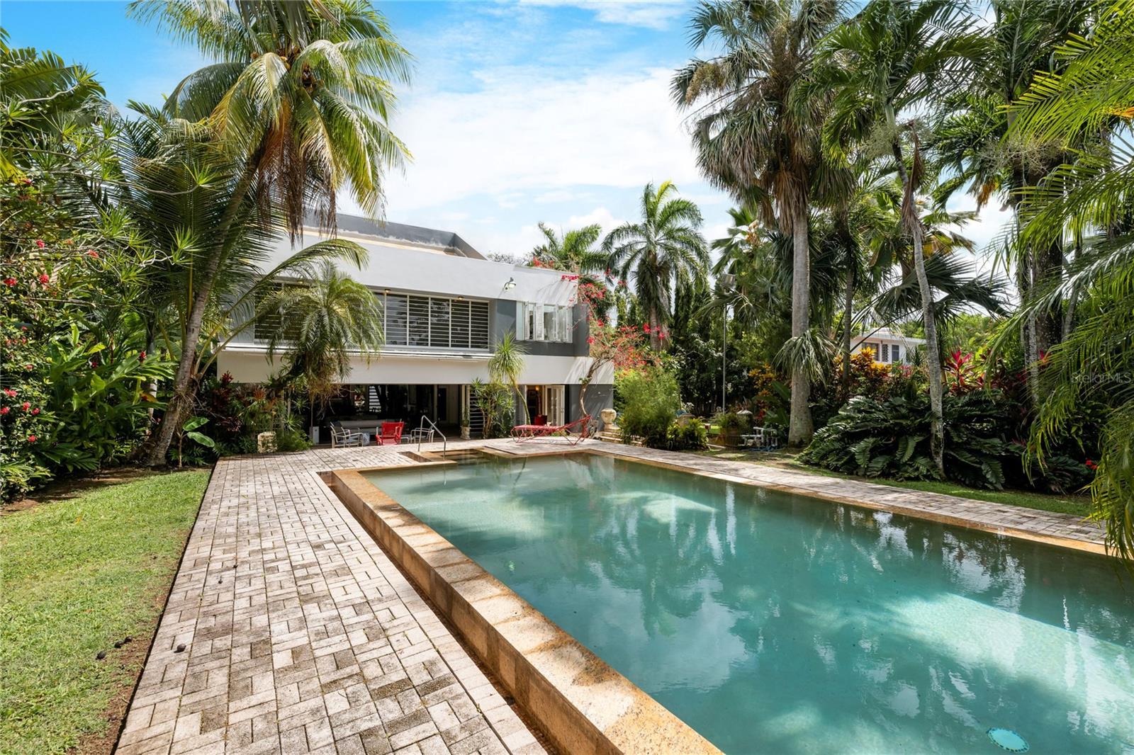 GARDEN HILLS HOME WITH ADDITIONAL ADJACENT LOT - Residential
