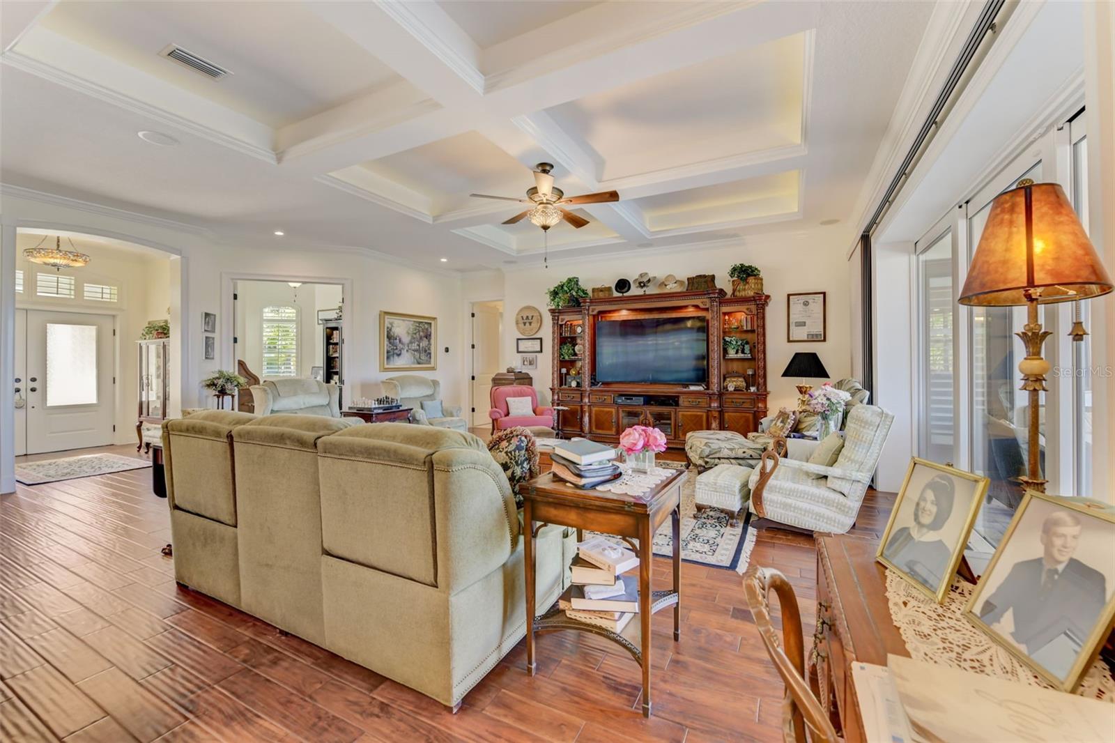 MENDELLS HAWKS PARK - Residential