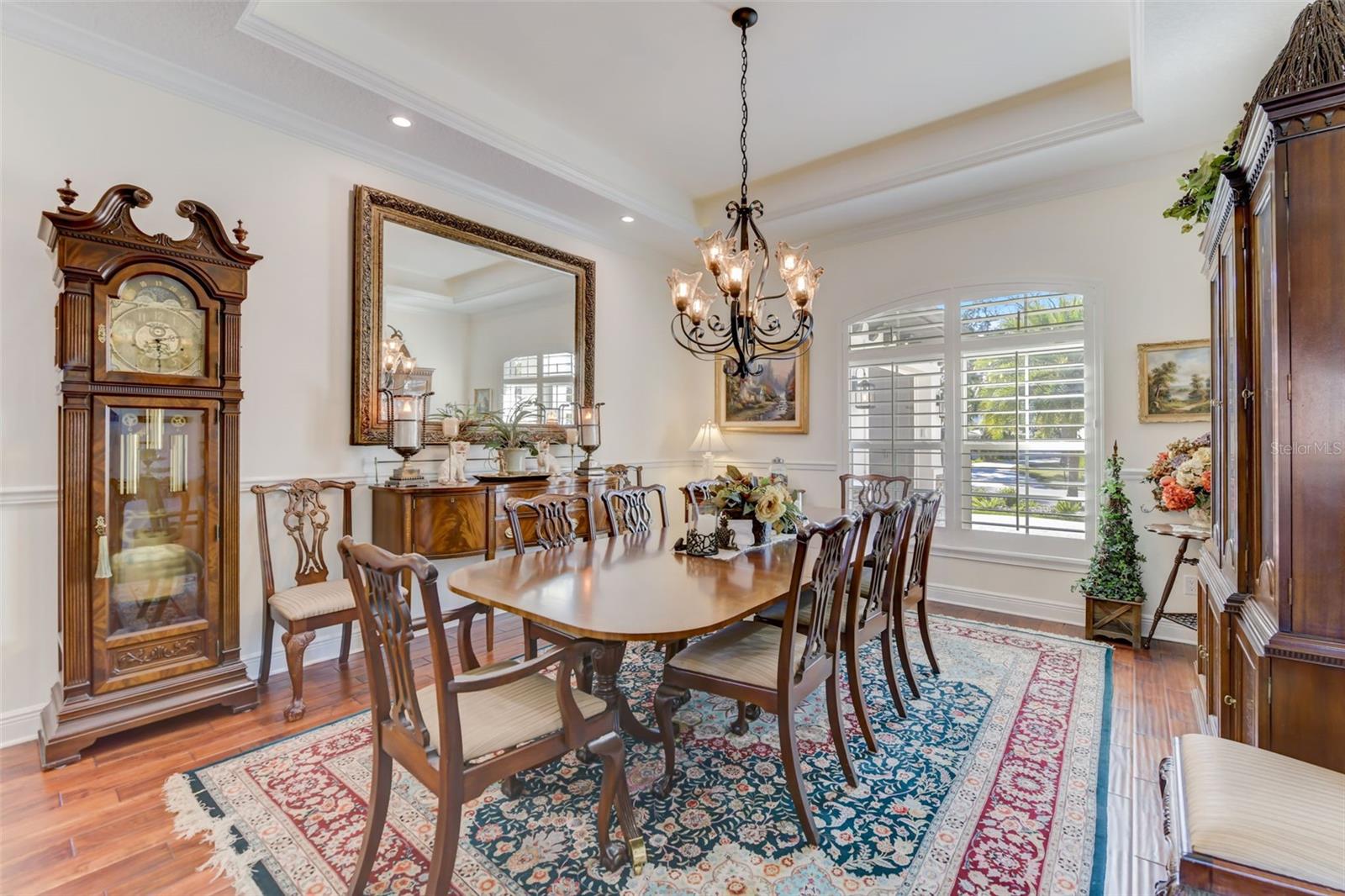MENDELLS HAWKS PARK - Residential