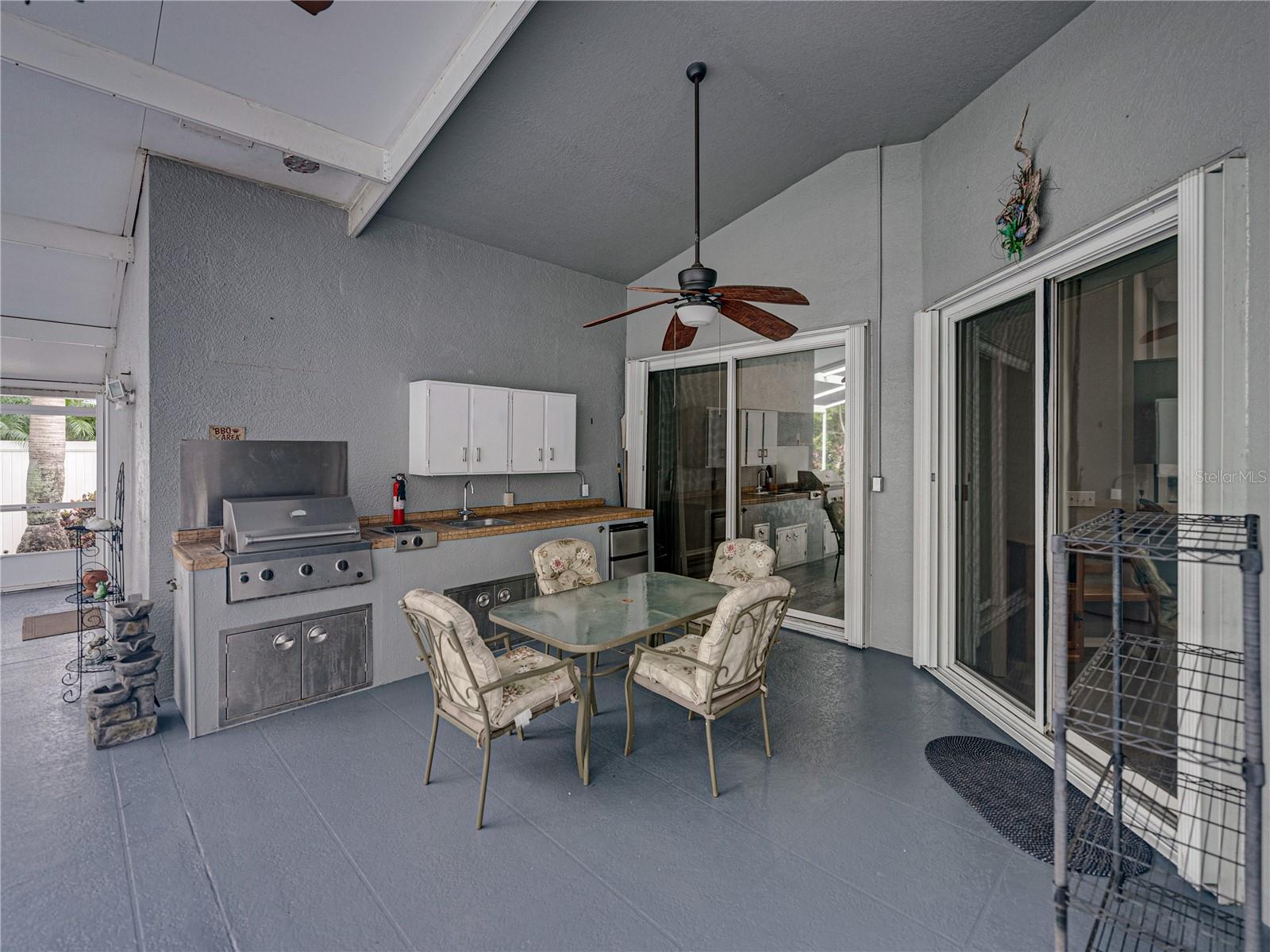 LAKE BERNADETTE - Residential