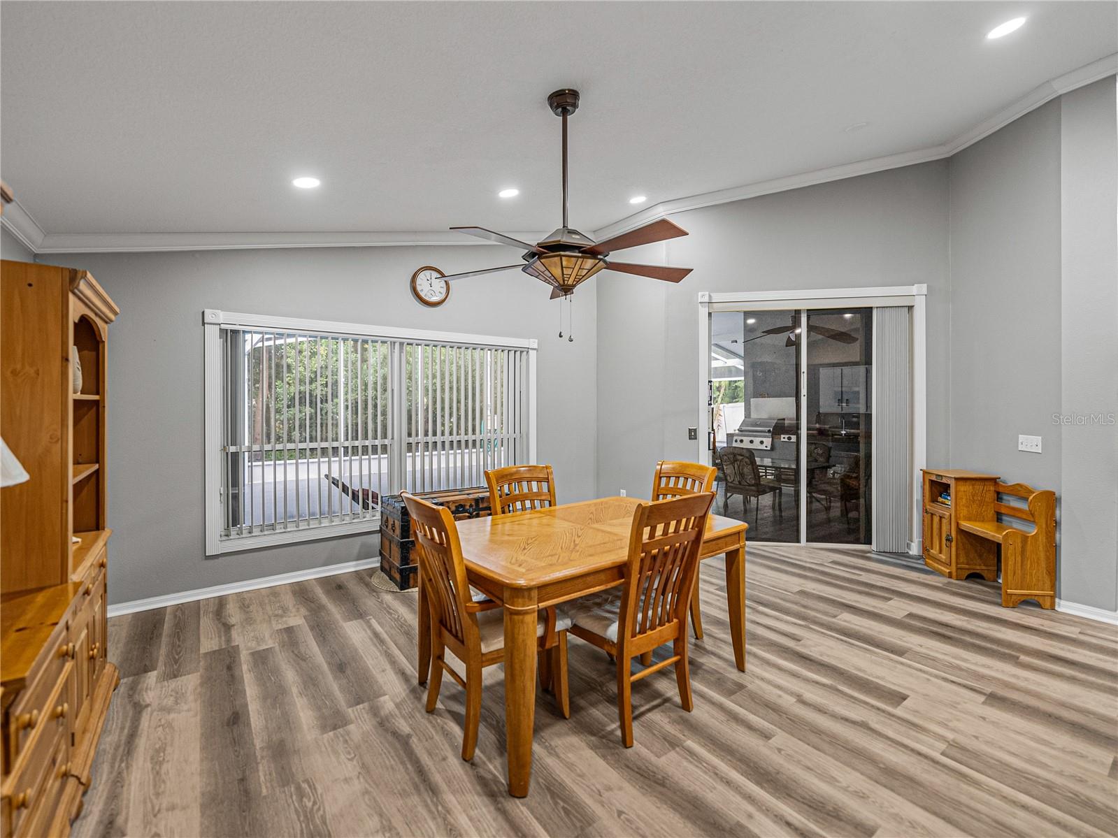LAKE BERNADETTE - Residential