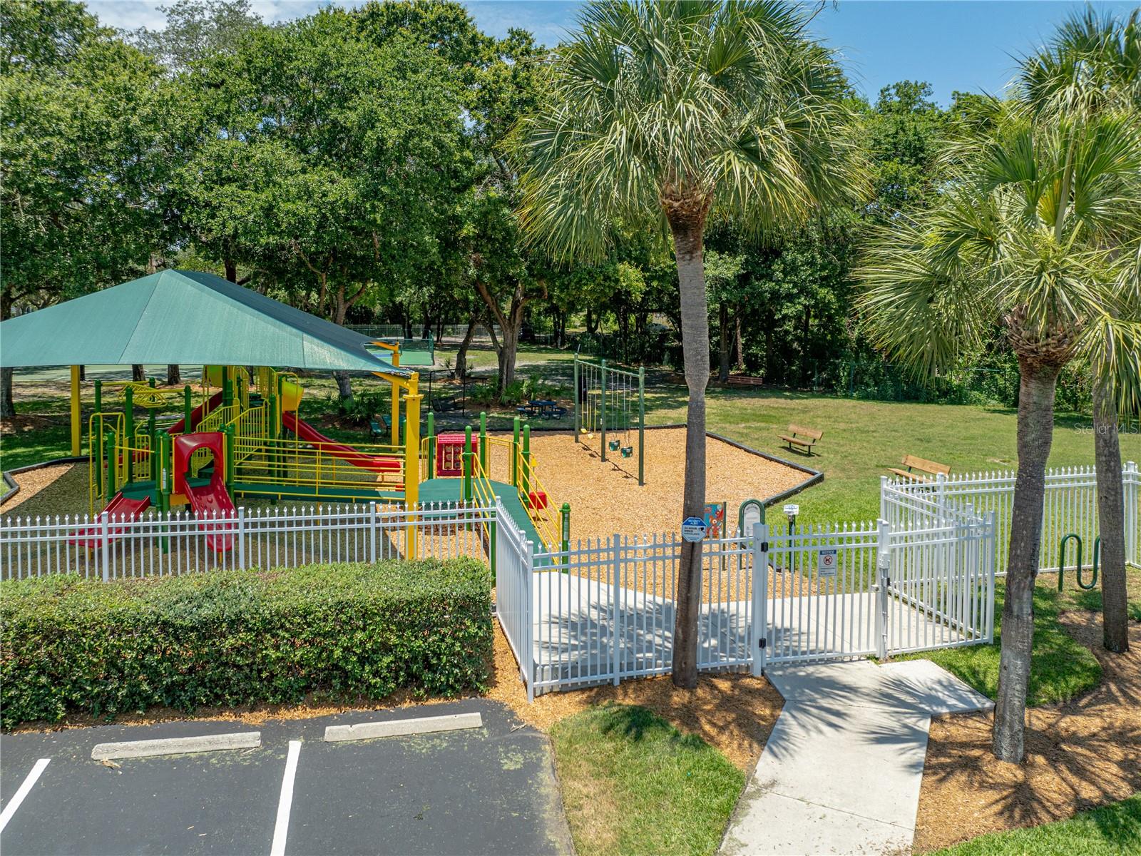 LAKE BERNADETTE - Residential