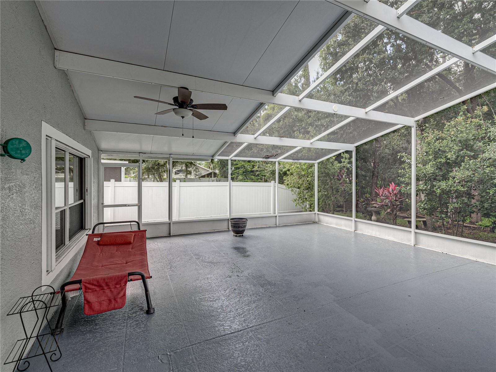 LAKE BERNADETTE - Residential