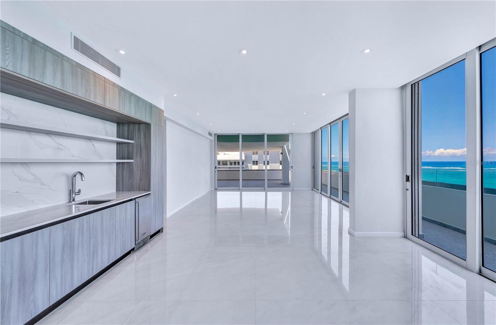 ISLA VERDE - Residential