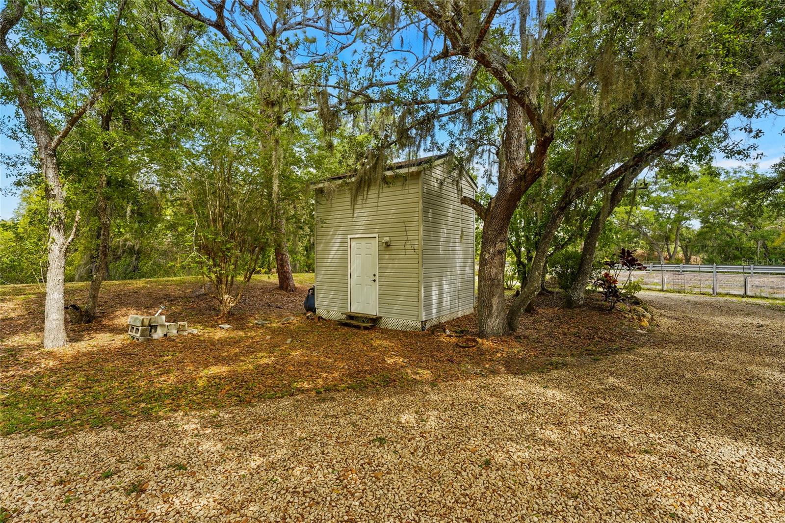COUNTRY BROOKE ESTATES - Residential