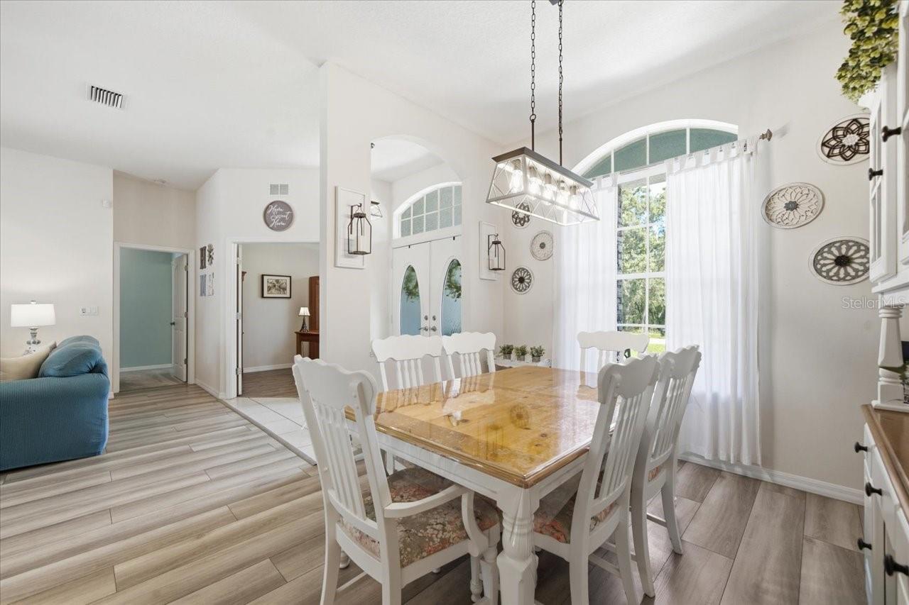 ROLLING OAKS ESTATES - Residential