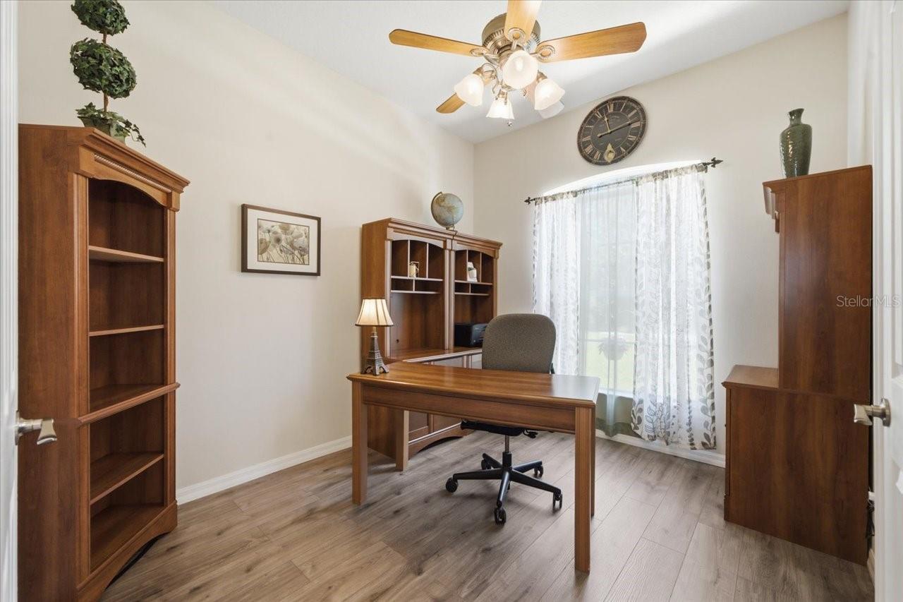 ROLLING OAKS ESTATES - Residential