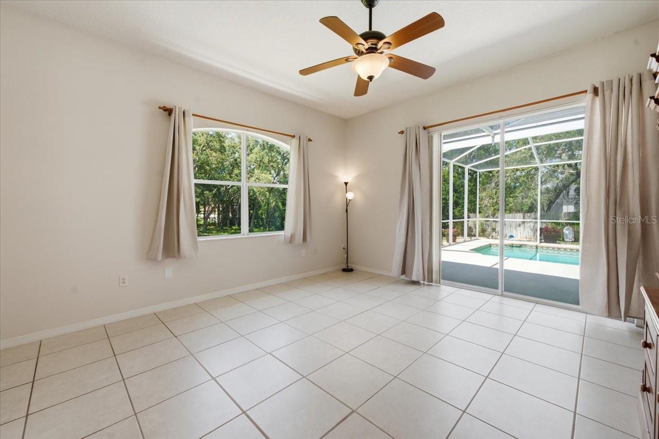 ROLLING OAKS ESTATES - Residential