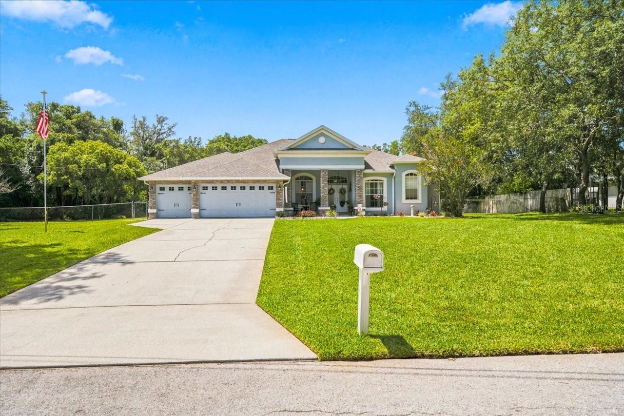 ROLLING OAKS ESTATES - Residential
