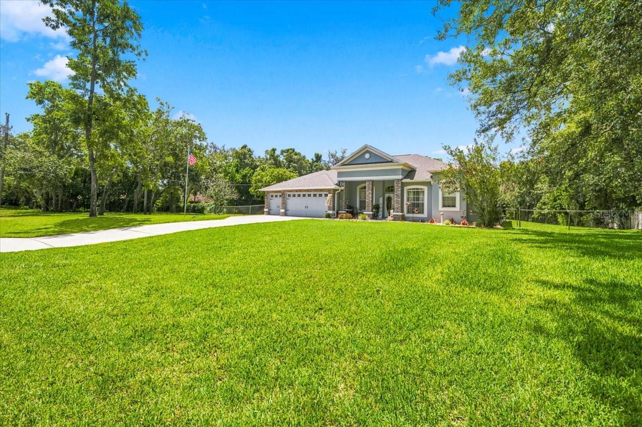 ROLLING OAKS ESTATES - Residential