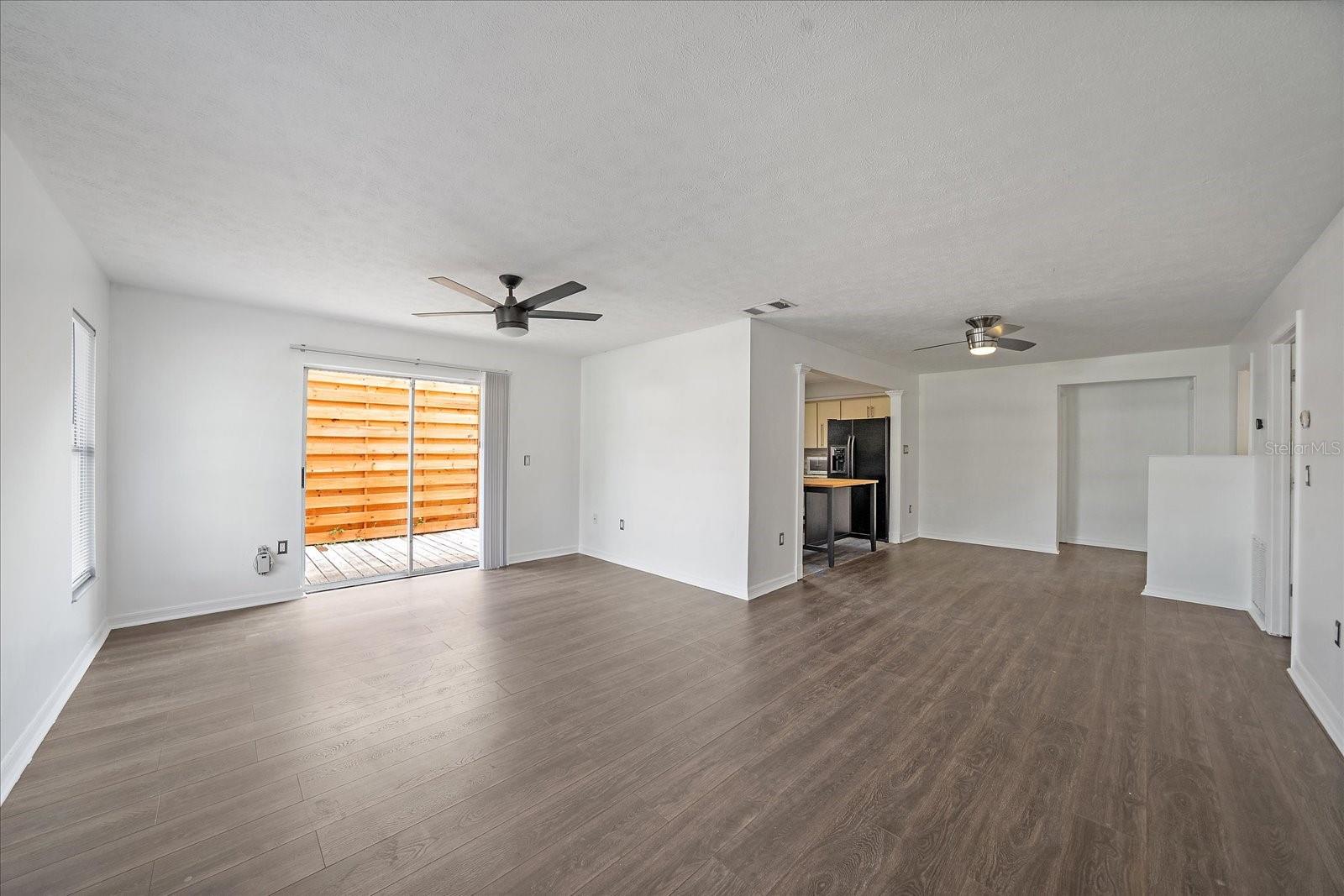 ORANGE GROVE PARK - Residential Lease
