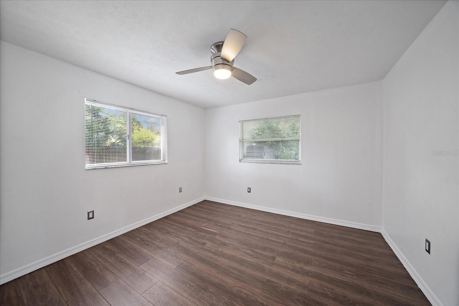ORANGE GROVE PARK - Residential Lease