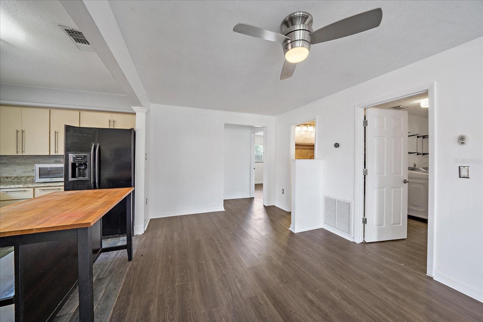 ORANGE GROVE PARK - Residential Lease