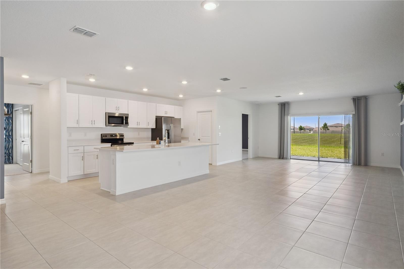 SCENIC TERRACE SOUTH PH 1 - Residential
