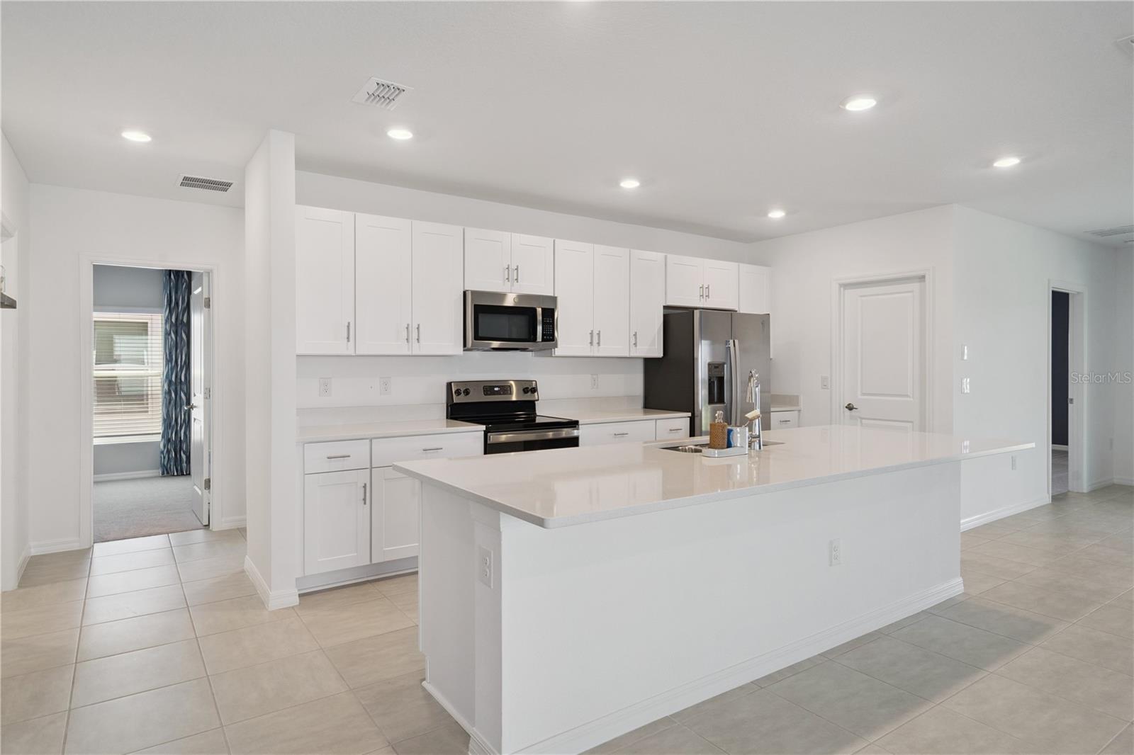 SCENIC TERRACE SOUTH PH 1 - Residential