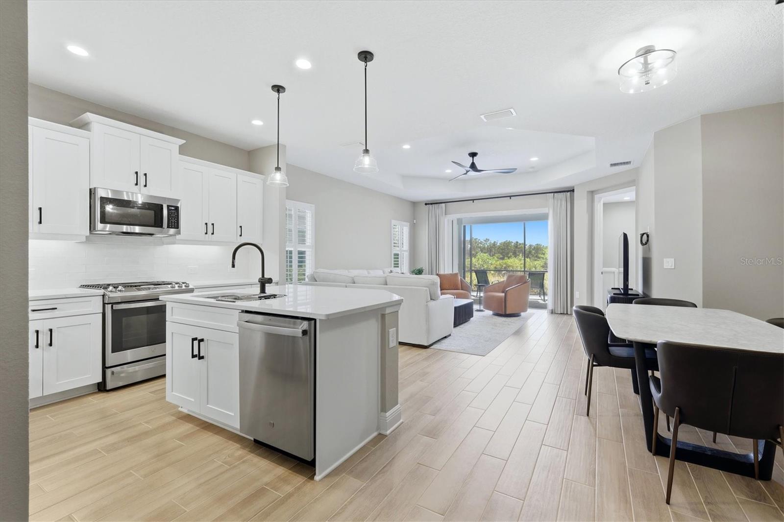 WINDWARD/LAKEWOOD RANCH PH 2 R - Residential