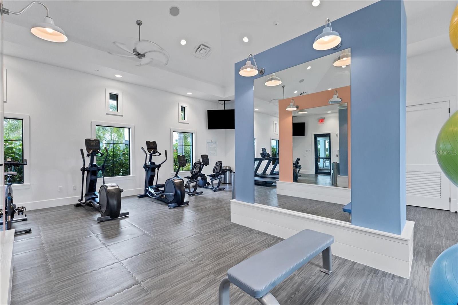 WINDWARD/LAKEWOOD RANCH PH 2 R - Residential