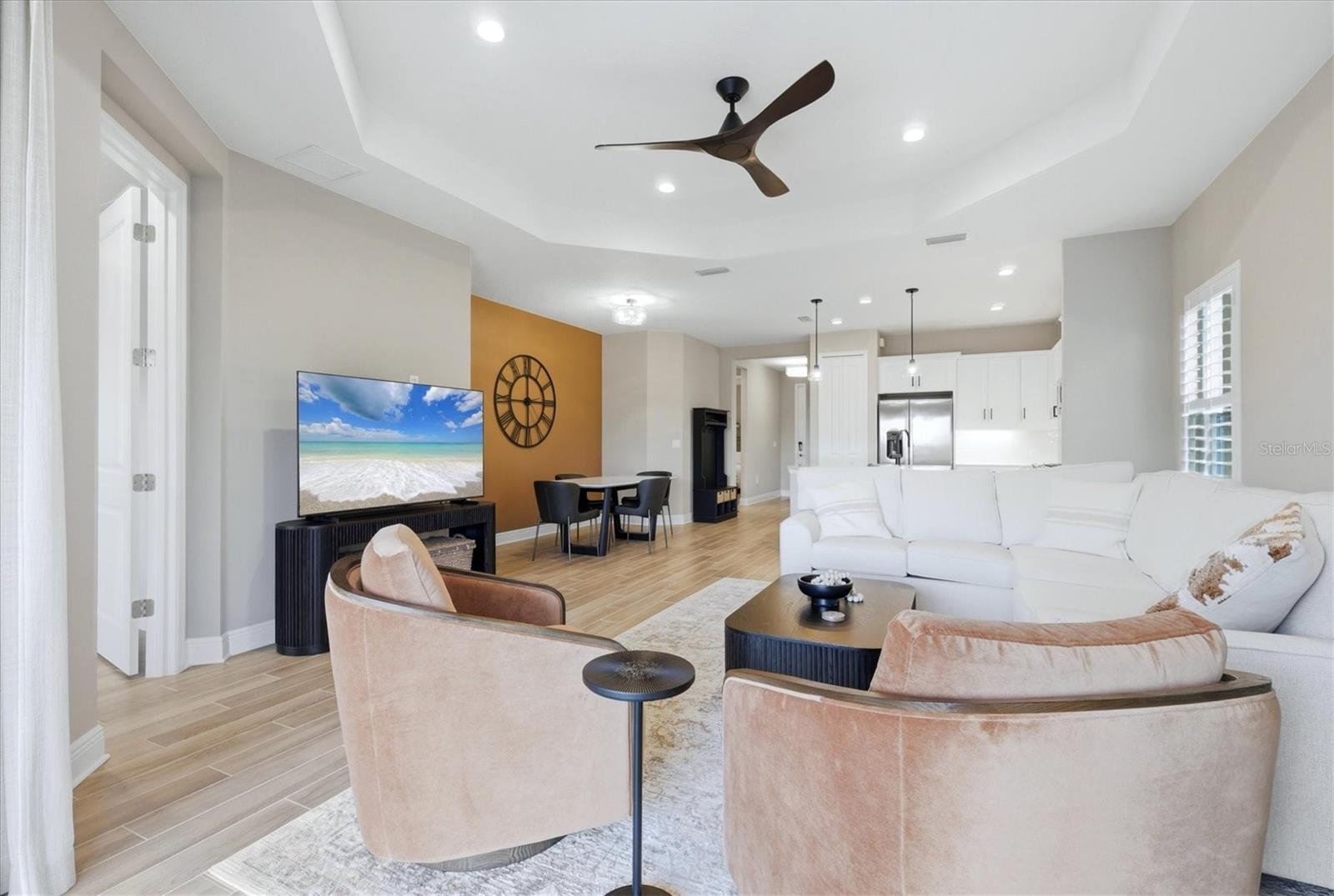 WINDWARD/LAKEWOOD RANCH PH 2 R - Residential