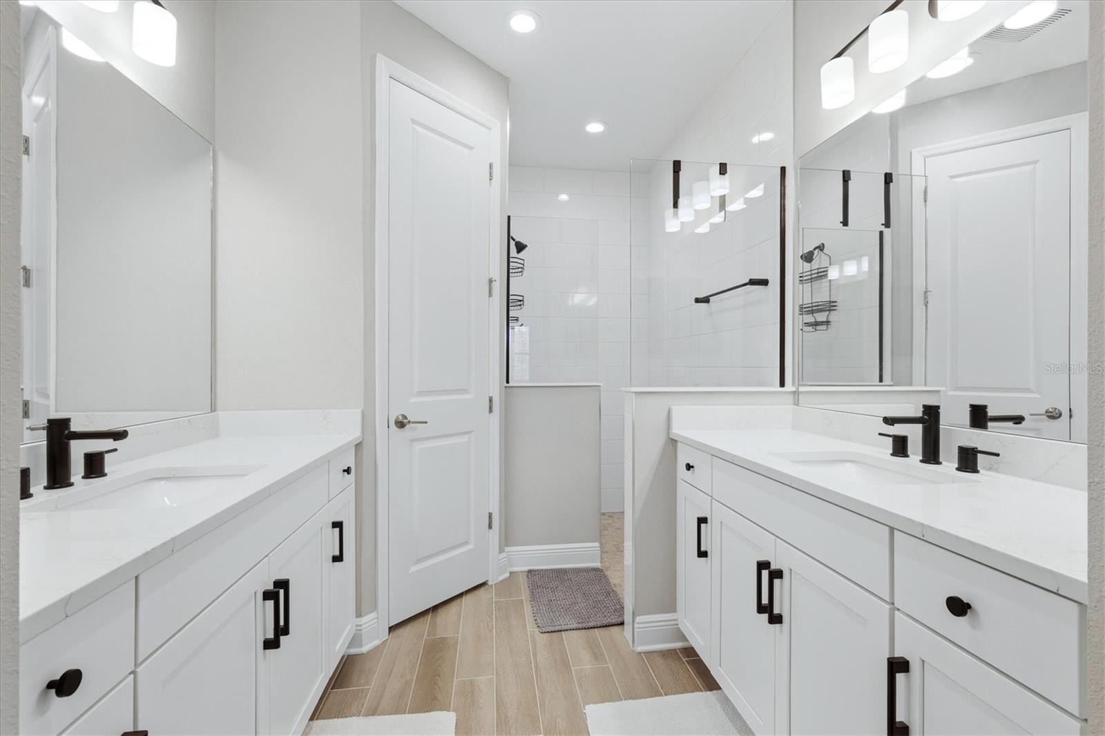 WINDWARD/LAKEWOOD RANCH PH 2 R - Residential