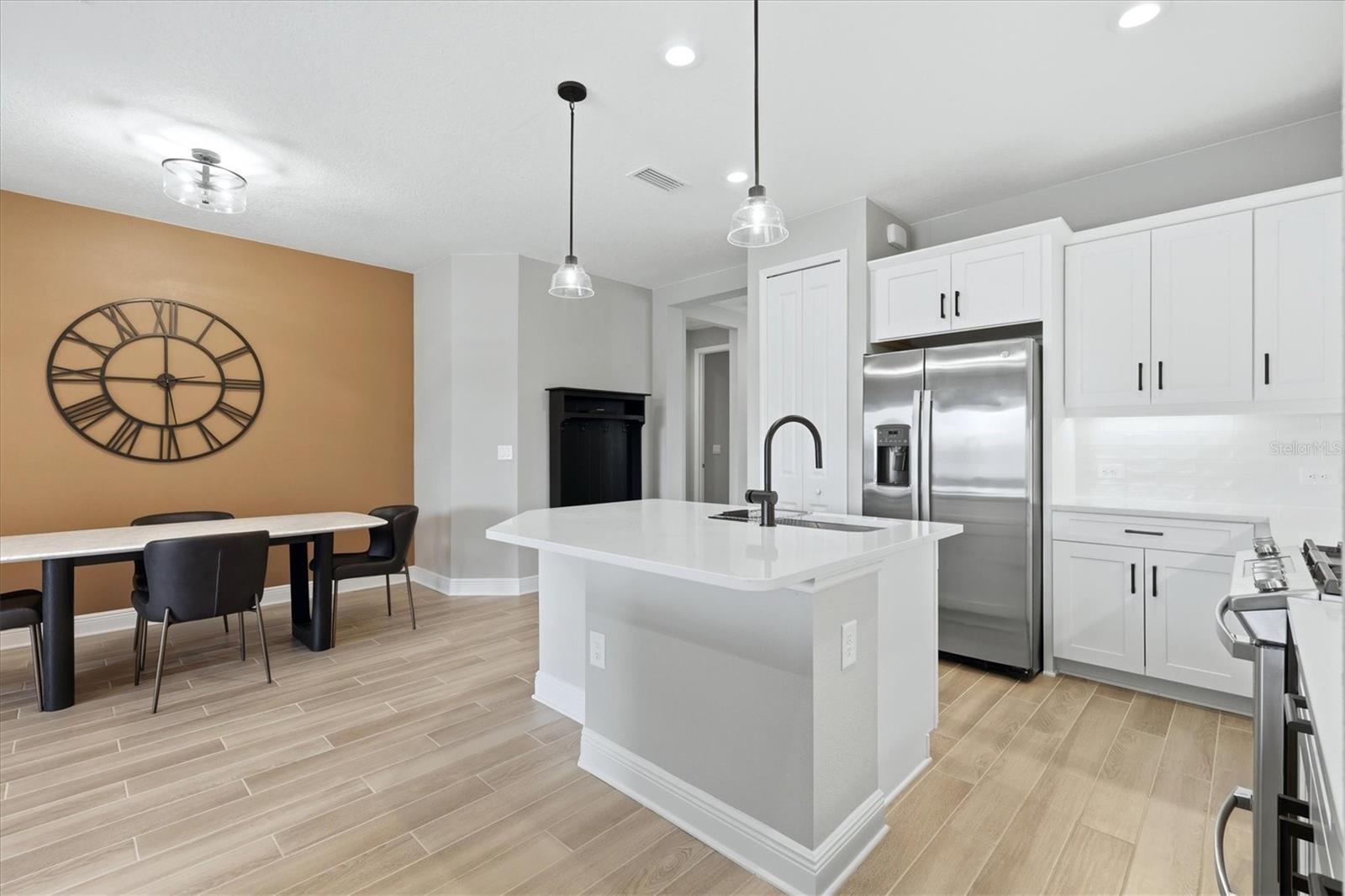 WINDWARD/LAKEWOOD RANCH PH 2 R - Residential