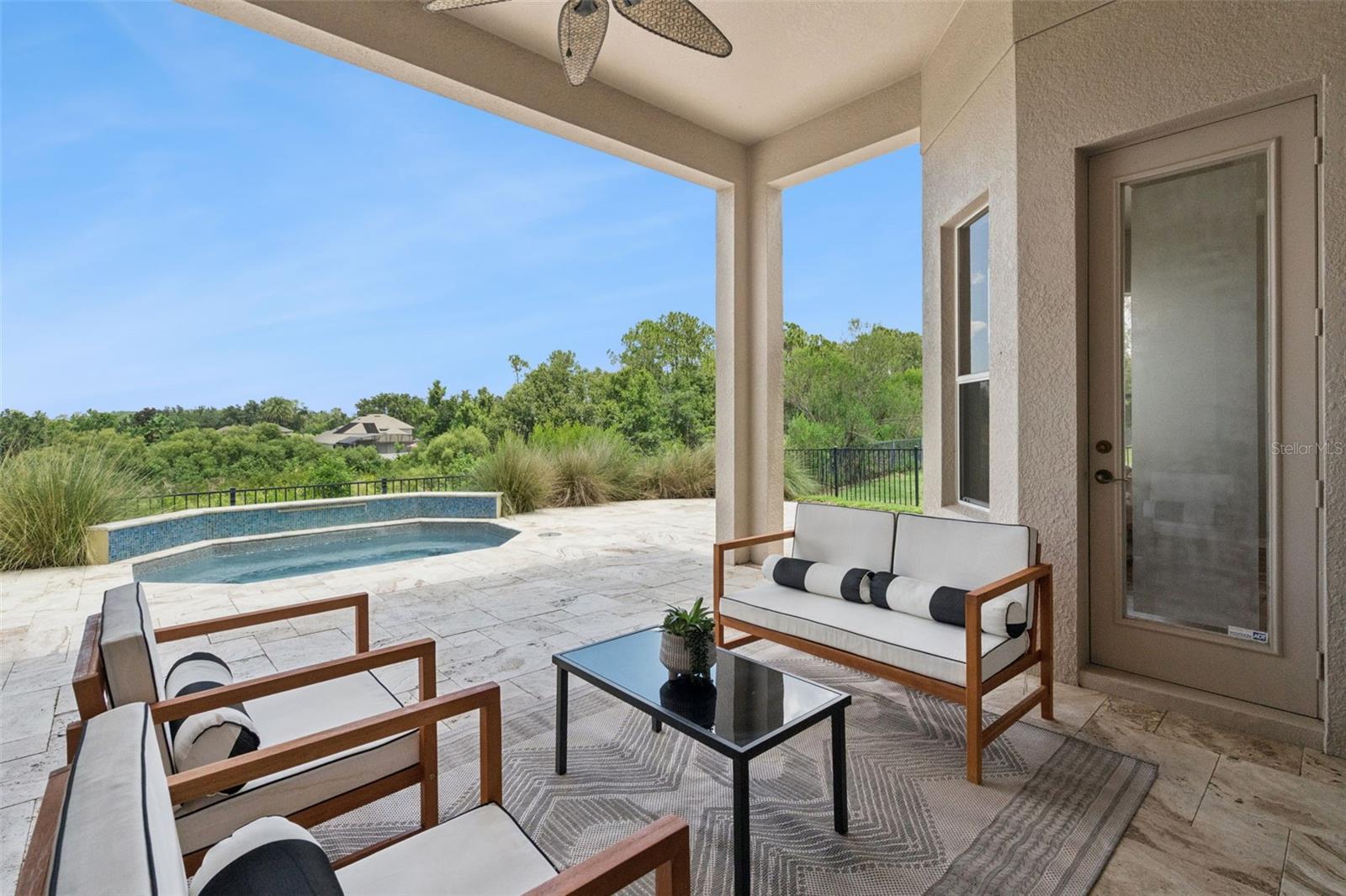 CARRIAGE POINTE A-I & L - Residential