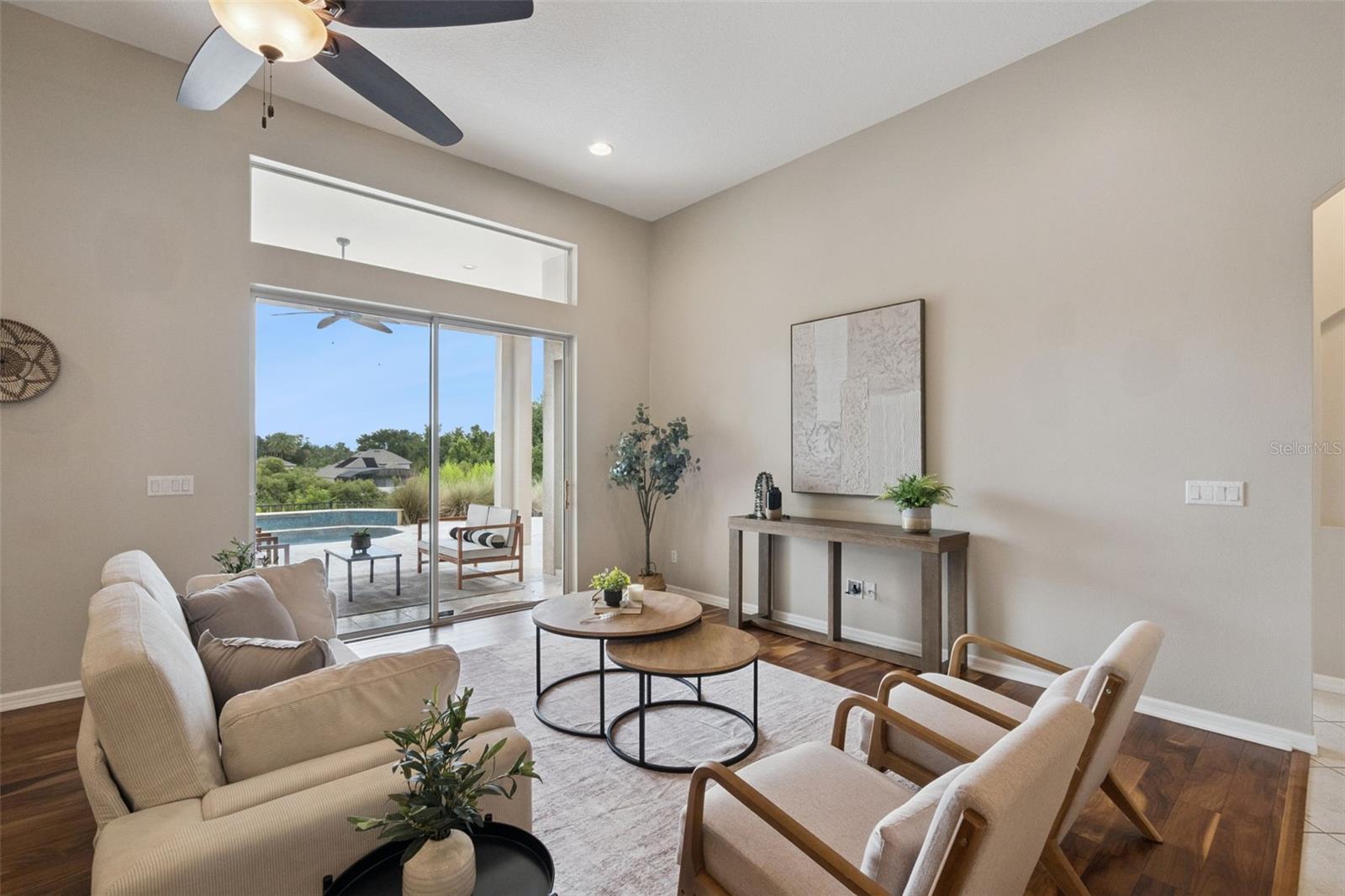 CARRIAGE POINTE A-I & L - Residential