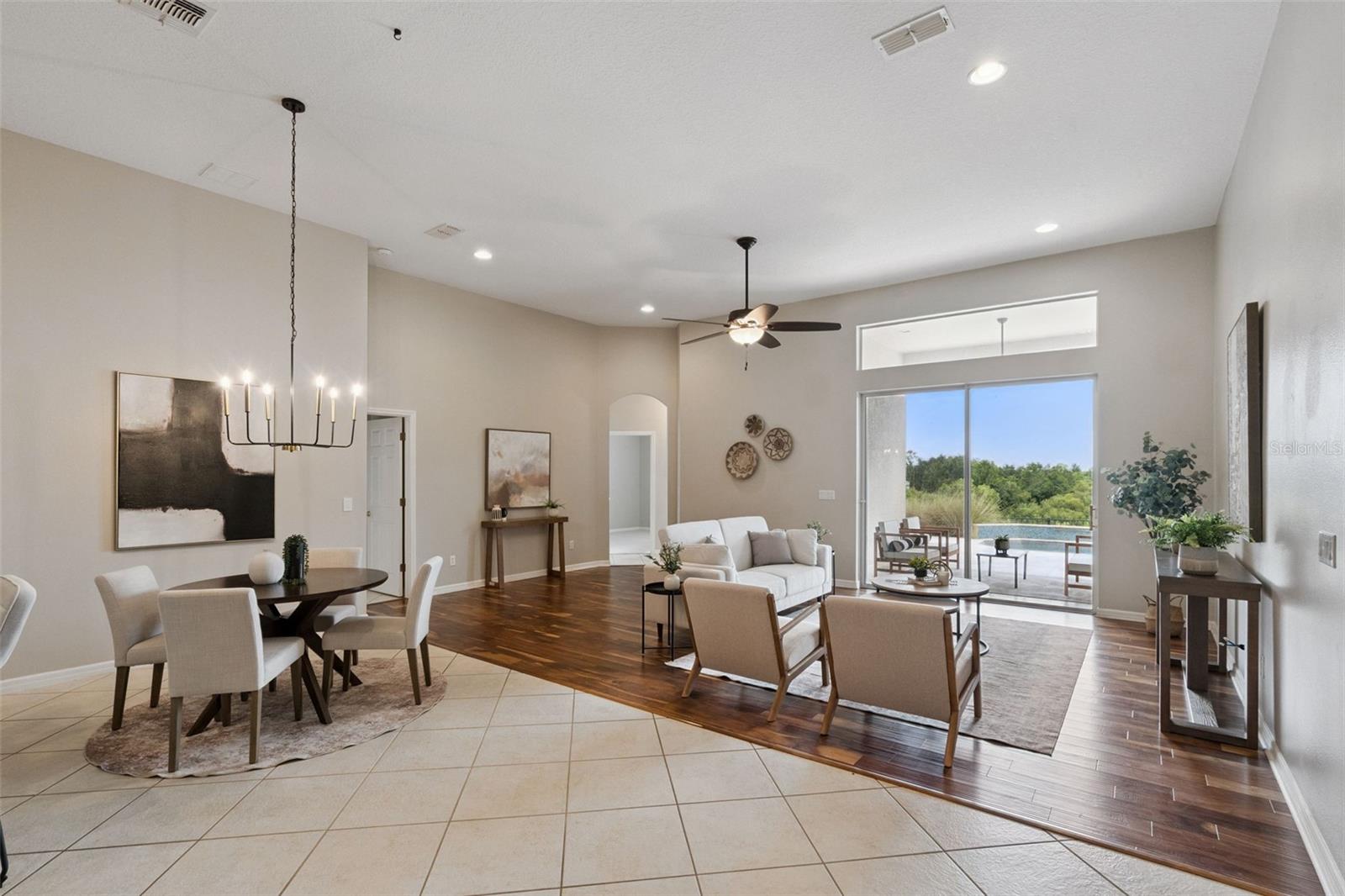 CARRIAGE POINTE A-I & L - Residential