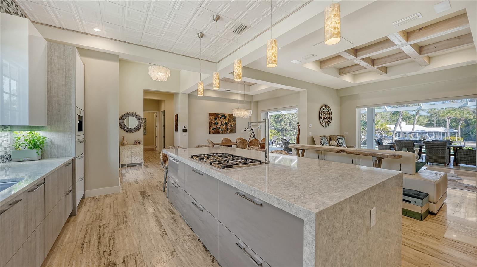 SIESTA BAYSIDE WATERSIDE WOOD - Residential
