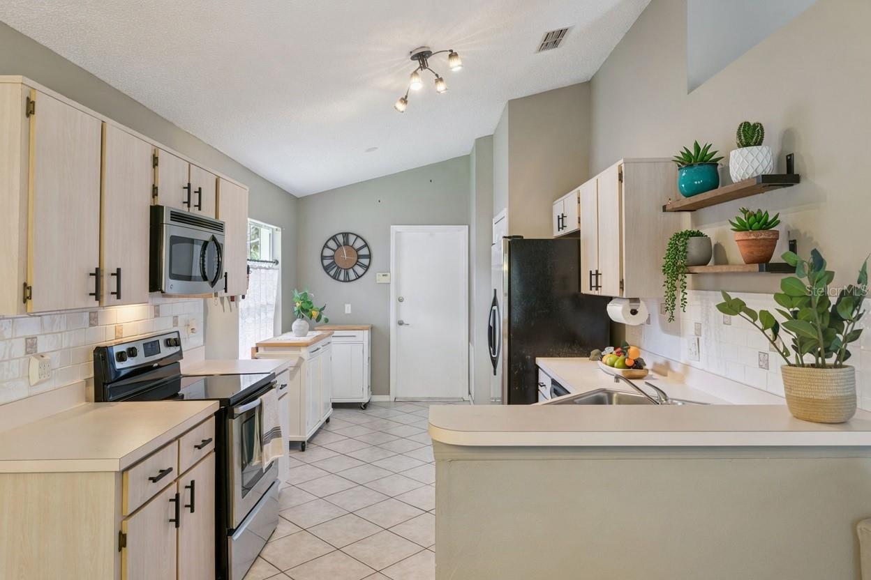 BONNEVILLE PINES PH 01 - Residential