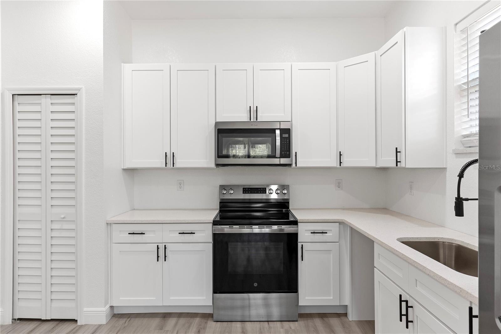 SCHULTZ REP GUS C - Residential