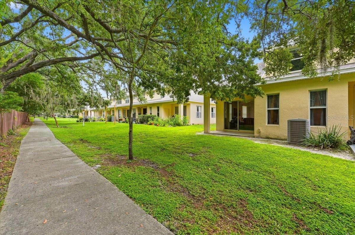 DONEGAN TWNHMS - Residential