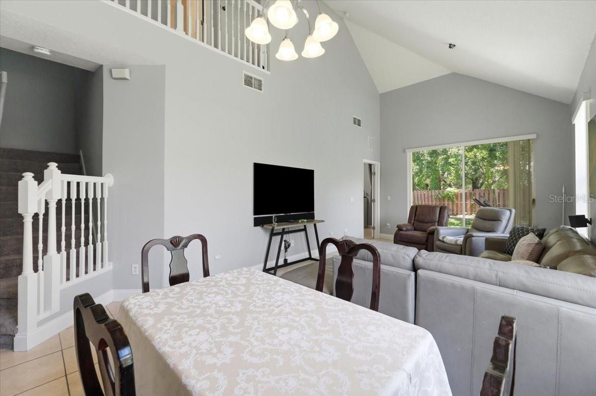 DONEGAN TWNHMS - Residential