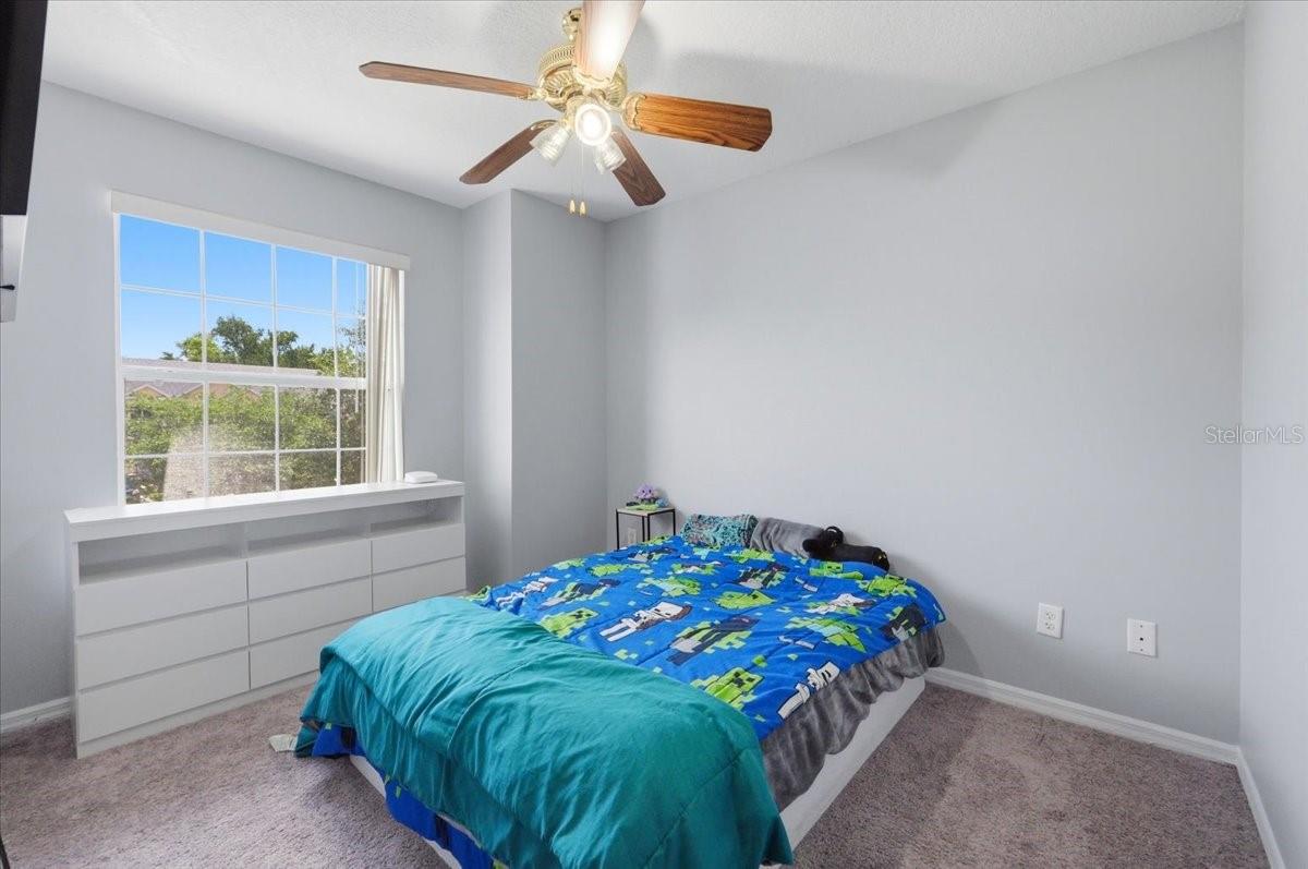 DONEGAN TWNHMS - Residential