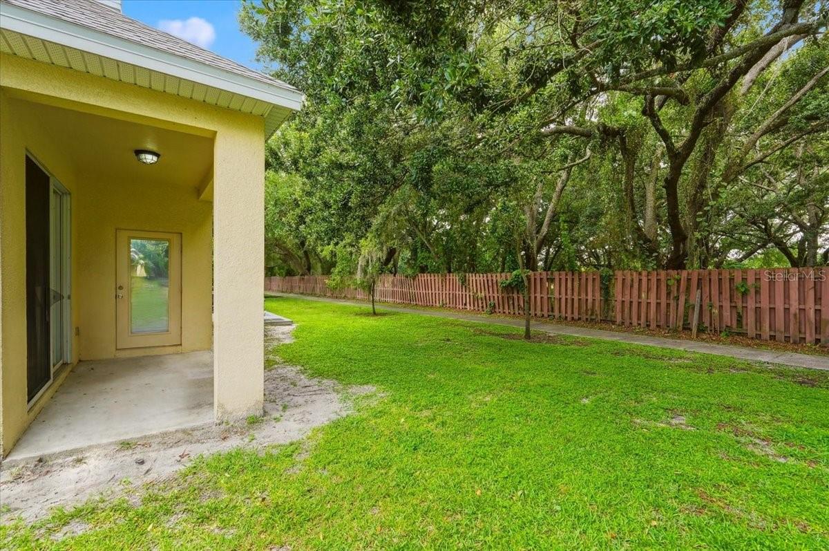 DONEGAN TWNHMS - Residential
