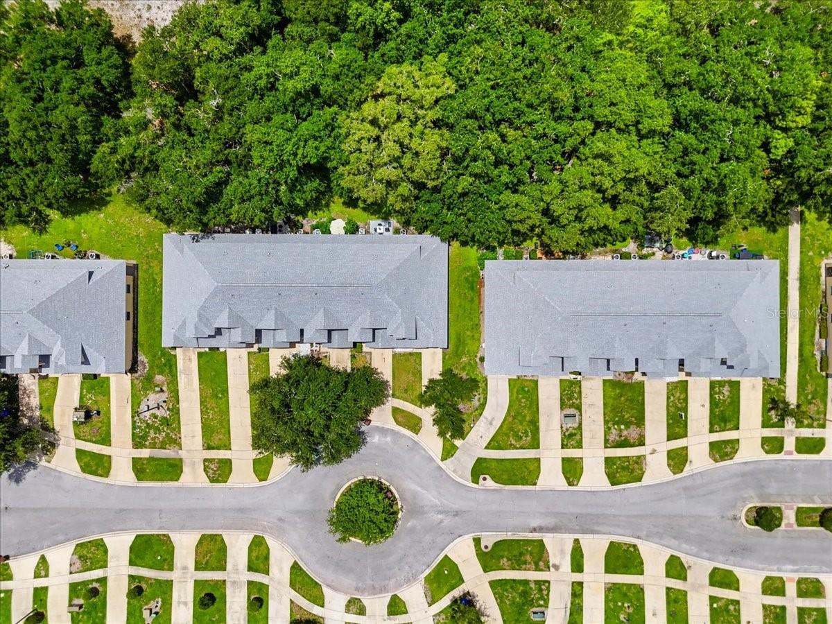 DONEGAN TWNHMS - Residential