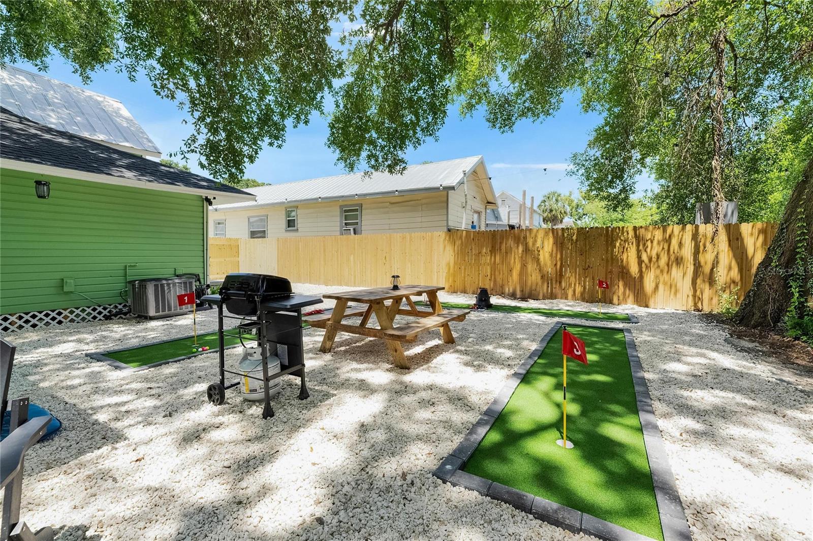MERRIAMS - Residential