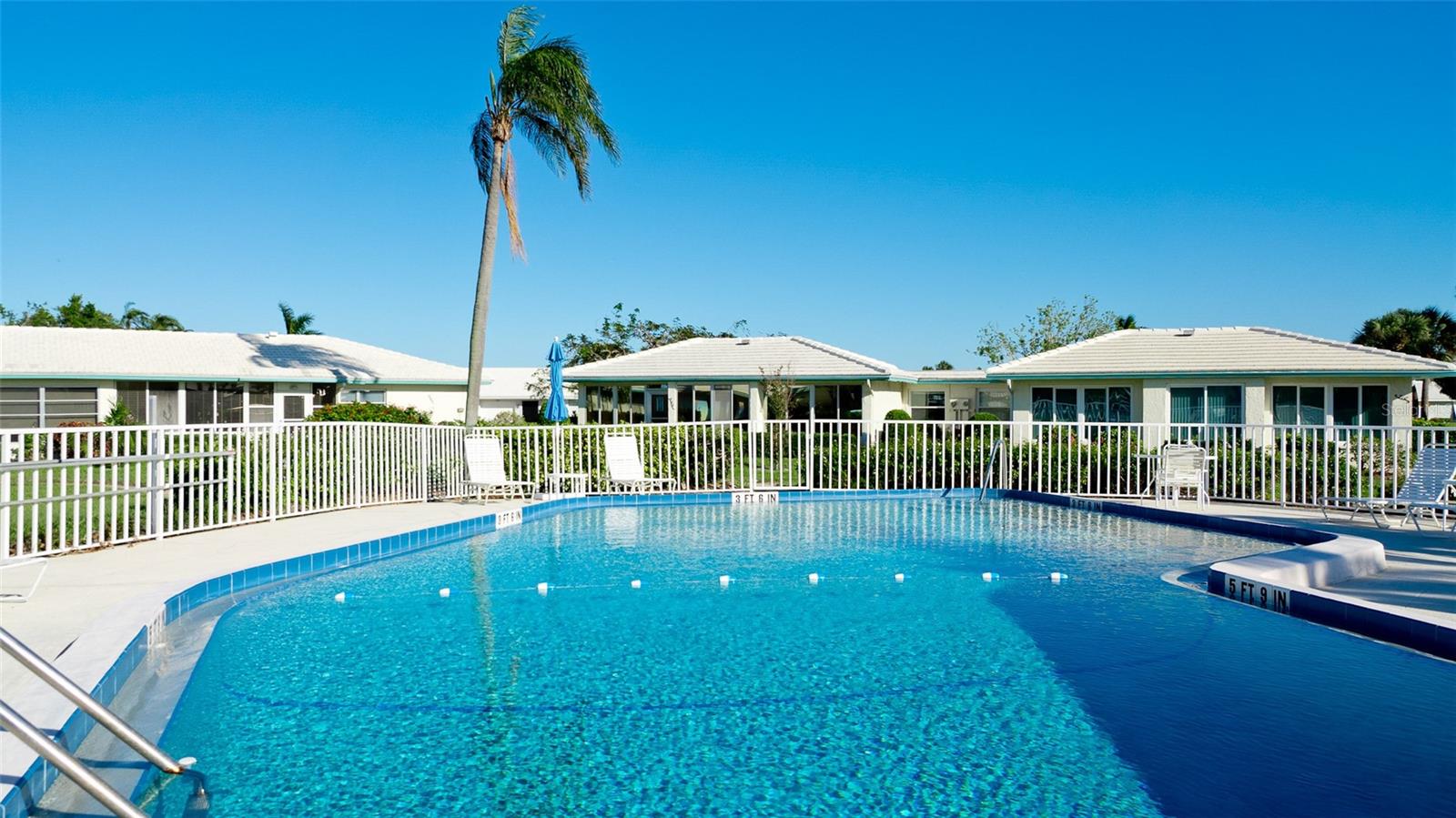 VILLAGE GREEN OF BRADENTON SEC 5 - Residential