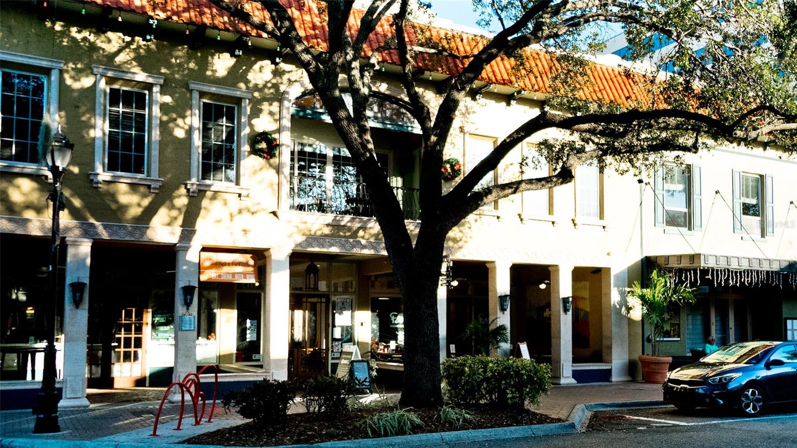 VILLAGE GREEN OF BRADENTON SEC 5 - Residential