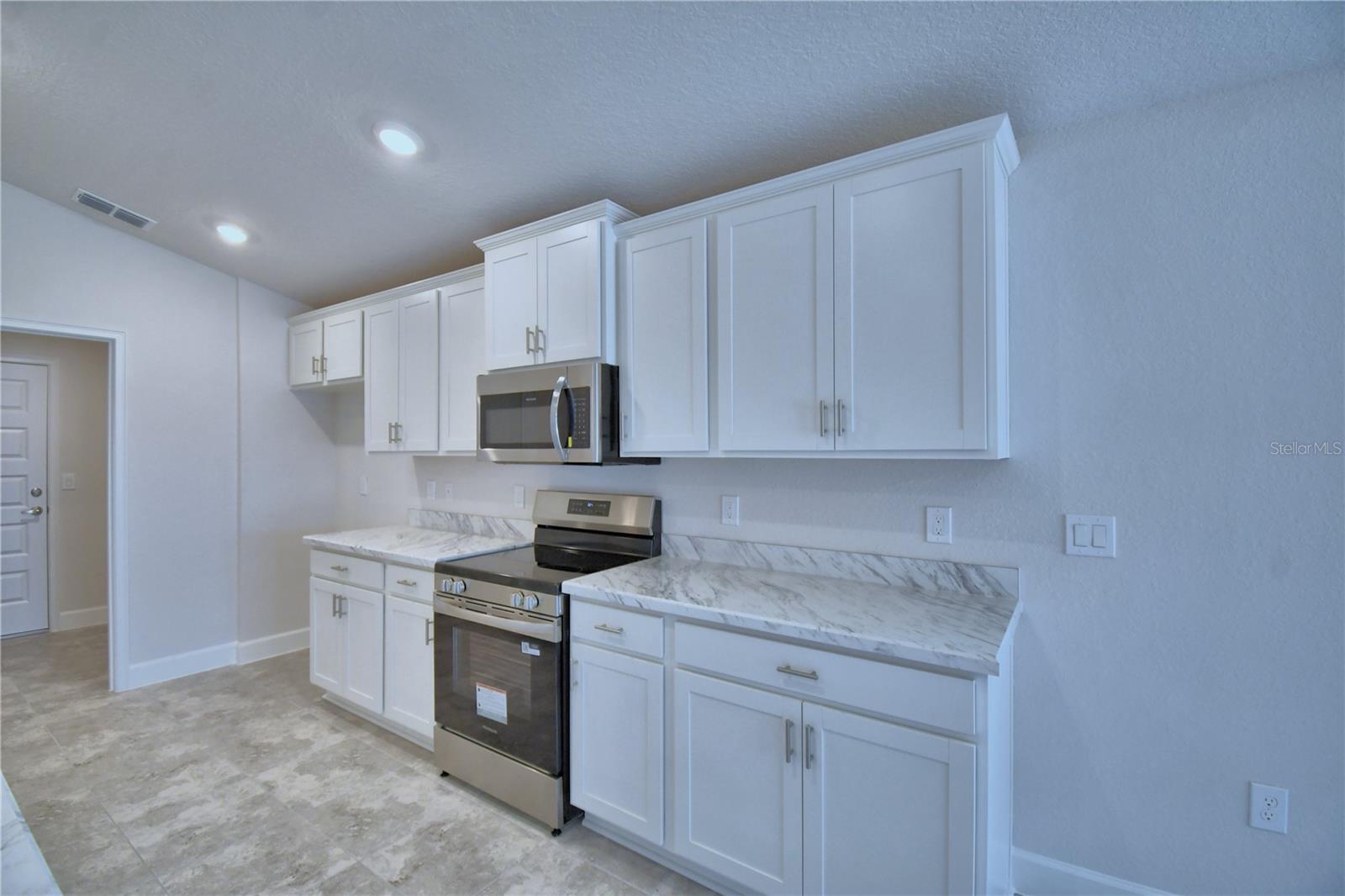 CADENCE CROSSING - Residential