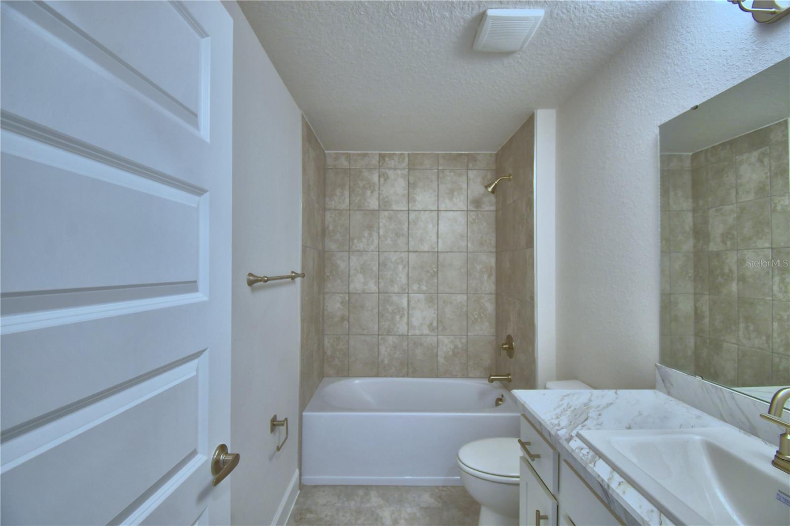 CADENCE CROSSING - Residential