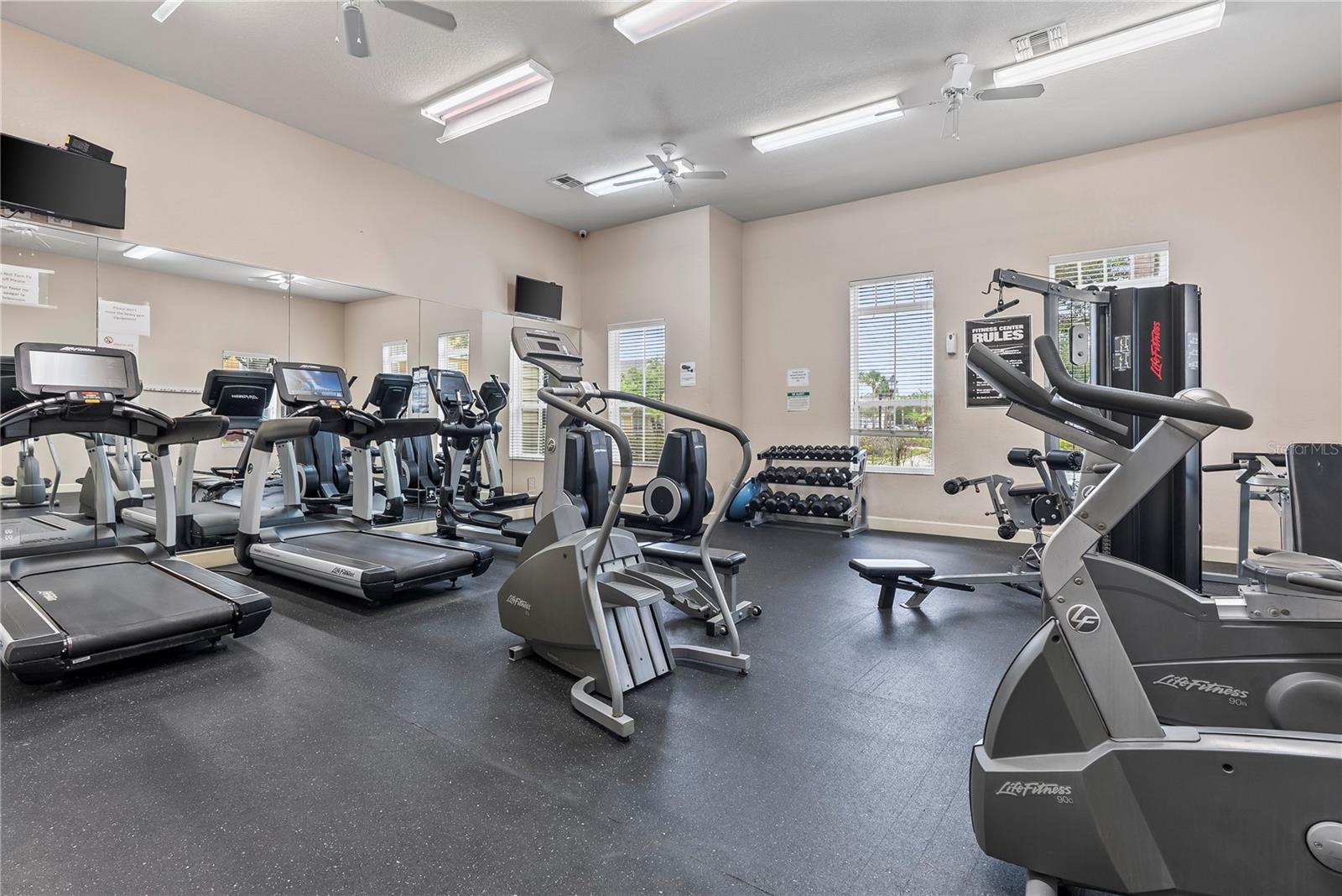 VILLAS AT SEVEN DWARFS LANE CONDO - Residential