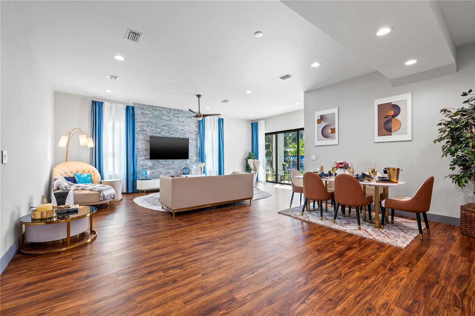 PASADENA ESTATES SEC C - Residential