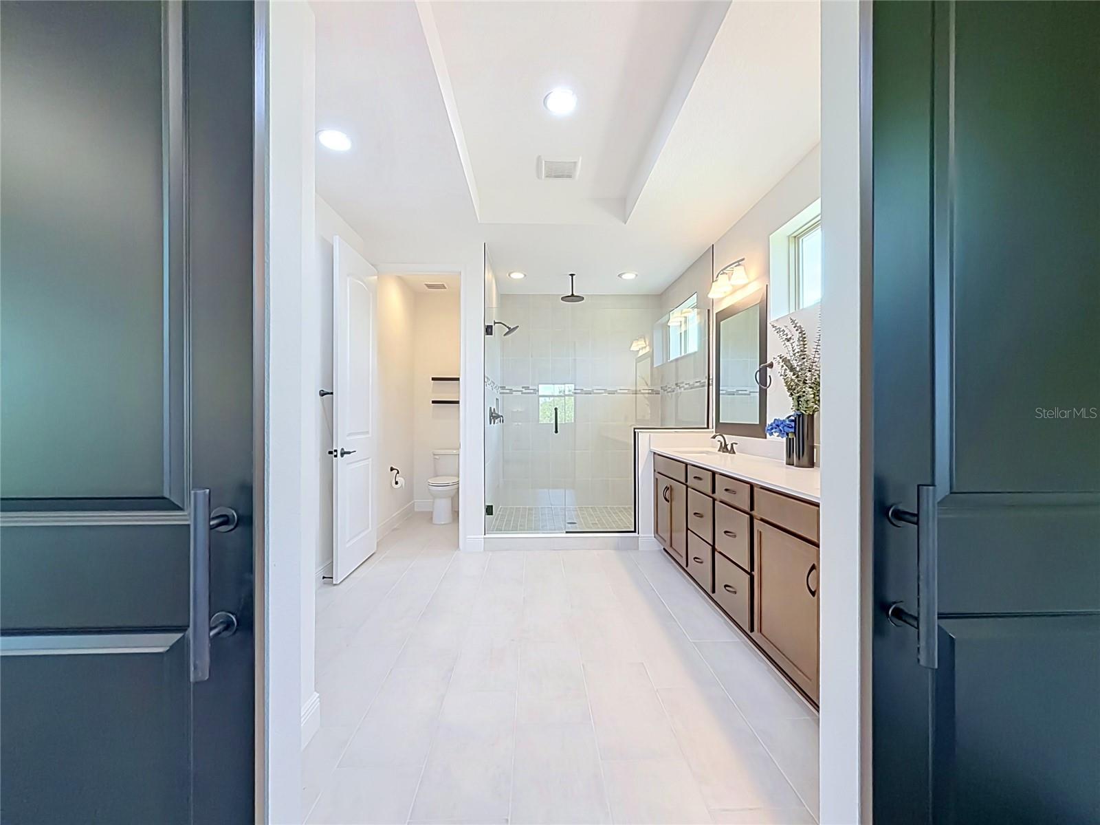TWIN LAKES PH 8 - Residential Lease